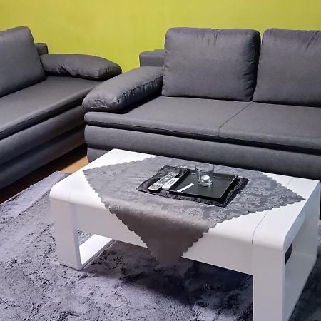 Komfortable Ferienwohnung In Floersheim-Weilbach Floersheim am Main Екстериор снимка
